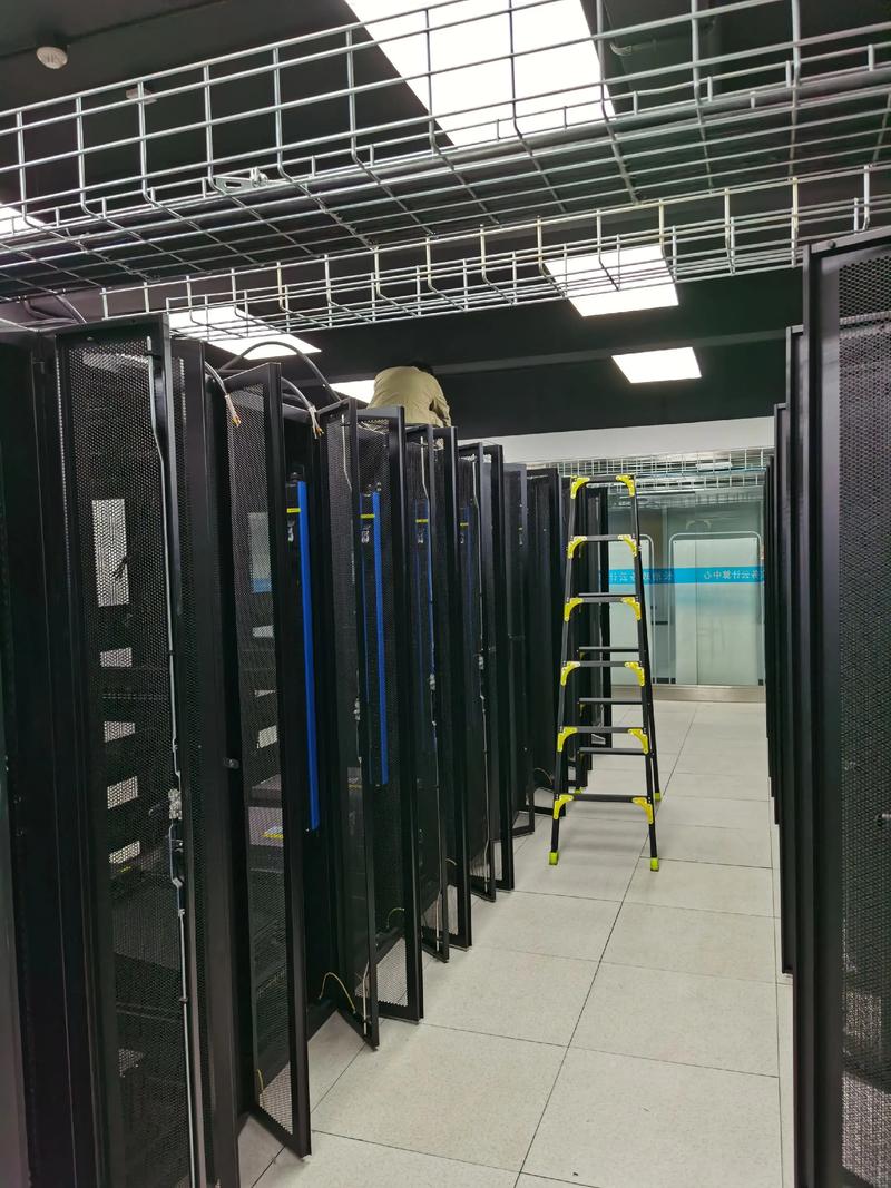智能化弱電工程助力機房改造，一周攻堅成效顯著